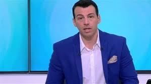 كشف الإعلامي رامي رضوان، زوج الفنانة دنيا سمير غانم، عن موقف غريب، أثناء التوجه لدفن جثمان الفنان القدير الراحل، مشيرًا إلى أنه استشار الشيخ أسامة الأزهري للبوح به، فطلب منه أن يحكيه للمشاهدين. Ù„Ù…Ø§ ÙƒÙ†Øª Ø¨Ù‚Ø¯Ù… Ø¨Ø±Ù†Ø§Ù…Ø¬ Ø£Ø·ÙØ§Ù„ ÙˆØ£Ù†Ø§ ØµØºÙŠØ± Ø±Ø§Ù…ÙŠ Ø±Ø¶ÙˆØ§Ù† Ø³Ø§Ø®Ø± Ø§ Ù…Ù† Ù†ÙØ³Ù‡