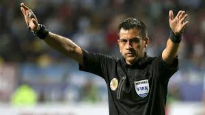 Con miras al partido que se jugará desde las 19:00 horas en el estadio maracaná, la conmebol determinó que el brasileño raphael claus será quien dirija el duelo entre las selecciones de chile y uruguay, y que definirá al ganador del grupo c de la copa américa. Johan Otoya On Twitter El Arbitro Julio Alberto Bascunan Gonzalez Regresara A Santiago De Chile En Un Vuelo Privado El Vuelo Lo Pagara La Seleccion De Brasil Responsabilidad Social Fifa Https T Co Fif9ffolrp