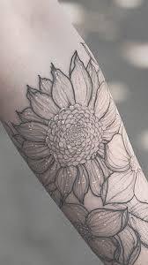 Floral Girly Girl Feminine Tattoos Tattoo Flowers Flower Fine Line Black And Grey Outline Cute Ideas Cincinnati Urbni Feminine Tattoos Tattoos Geometric Tattoo