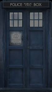 Made from solid steel, they can update the look of your kitchen and bathroom cabinets. Free Iphone Tardis Lock And Home Screens Iphone 5 Versions Sarah Marr At Scidoll Com Doctor Who Wallpaper Tardis Wallpaper Doctor Who Art