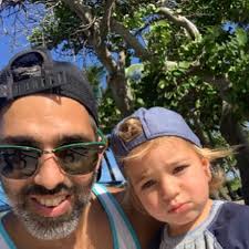 Amazon.com: Smart AI 泳池警報器- 雙相機水下淹沒監視器- 地面和地面泳池安全防護(50 英尺(約15.2 公尺)電源線) :  露臺、草皮與花園