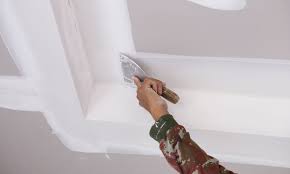 Enfin, peignez la fissure réparée. Appliquer La Colle Map Ou Mortier Adhesif Comment Peindre