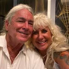 Couple facing homelessness after selling everything for three-year cruise  that never set sail