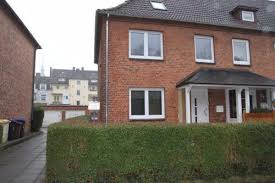 Hier finden sie 0 angebote für provisionsfreie garagen, stellplätze in kiel und umgebung. Haus Zu Vermieten Frobelstr 24113 Kiel Hassee Vieburg Mapio Net