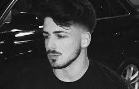 Joe Wulf's Instagram, Twitter & Facebook