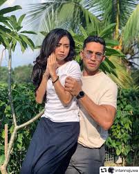 Drama ini akan menampilkan gandingan pelakon idris khan dan intan najuwa. Tuan Danial Photos Facebook