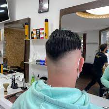 At a hair salon, you can get a number of services beyond a simple hair cut like a manicure or hair coloring. Wqb0zs9ehvcexm