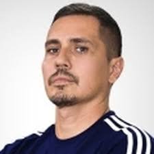 Luis Antelo's Instagram, Twitter & Facebook