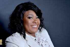 Amazon.com: I SUPPORT HER: Giving A Voice To The Unheard Stories From  Incredible Women: 9781736878842: Ferreira, Danielle D, Dancy, Albertina,  Eason, Gloria, Shelton, Tiffanie, McCoy, Tyishua, Ferguson, Toni,  Franklin-McCoy, Tabisha, O'Hara, Pamela,