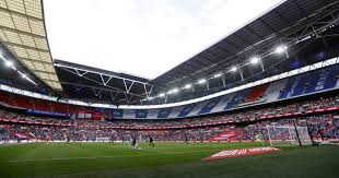 Der ursprüngliche anlass zum bau des wembley stadions war die kolonialausstellung, die british empire informationen zum wembley stadion: Em Finale London Hofft Auf 90 000 Zuschauer Im Wembley Stadion