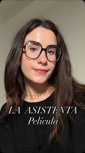 ✨SUPERFELIZ✨ de poder anunciar que el 16 de junio se estrena en Brasil la  adaptación al portugués de Titania, la audioserie que escribí con  @demasiadovioleta. Estará disponible en exclusiva en @spotify con