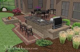 505 Sq Ft Large Courtyard Brick Patio Design With Outdoor Kitchen And Fire Pit Outdoor Kitchen Design Outdoor Remodel Large Backyard Landscaping