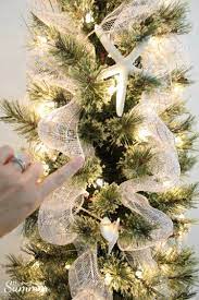 Make Your Christmas Tree Look Like A Million Bucks On A Budget House Full Of Summer B Christmas Tree Decorations Coastal Christmas Tree Christmas Decorations