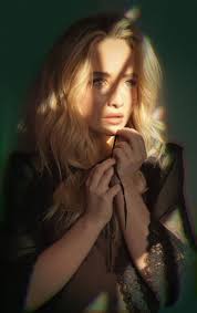 Free download sabrina carpenter stunning wallpapers for pc,mobile,desktop. Sabrina Carpenter Photo 306 Of 107 Pics Wallpaper Photo 1103586 Theplace2