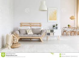 33 inspirierend wohnzimmer beige weiß genial. Weisses Und Beige Wohnzimmer Stockfoto Bild Von Dachboden Beige 94317642