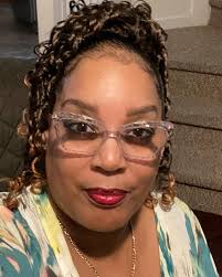 Sharon Thompkins (@A_RoseMonet)