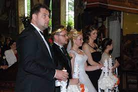 Marius ciprian pop orchestra romanasul dor și o inimioara official video 2020. CasÄ De PiatrÄ Cristian Si Carmen Ciobanu Marius Ciprian Pop Nas La BistriÅ£a Starea CivilÄ OficiatÄ De Primarul CreÅ£u Cununia De Un Sobor De PreoÅ£i In Frunte Cu Arhimandritul Irineu