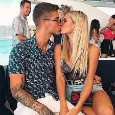 Meet beautiful sugar babies or connect with the most generous sugar daddies around the world! Click On The Link In The Bio And Date A Rich Sugar Daddy Or Beautiful Sugar Baby Join Now Seekingarrangemen Cute Couples Goals Cute Couple Pictures Couples
