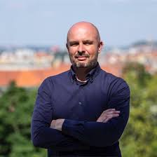 Podobné příjmení bartosch nebo bartoschová má 38 osob. Stranka Michal Bartos Home Facebook