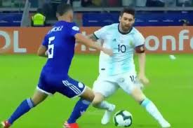 Paraguay and argentina failed to win their opening group b matches at the copa america and will be desperate for a first win in brazil. Video Messi Skill For Argentina Vs Paraguay