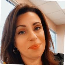 Lilly Vazquez Email & Phone Number