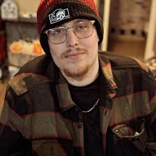 can someone make pictures of my dying pet?