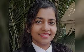 Caren Thomas's Instagram, Twitter & Facebook