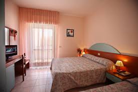 So the water is always calm without waves. Hotel Acquario Lido Campomarino Molise Dlt Travel