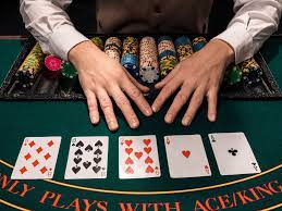 How to play poker casino. How To Play The Texas Hold Em Bonus Poker Table Game