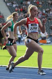 Jun 05, 2021 · ebenfalls als einzige athletin unter zwei minuten blieb annika bruhn über 200 meter freistil. Schnelle Beine Sophia Junk Steigt Mit Flotten 200 Metern In Saison Ein