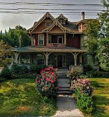 Bowling Green Ohio Victorian Homes Victorian Style Homes Unique Houses