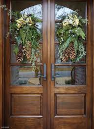 Pretty Polished Outdoor Christmas Decorations Outdoor Christmas Christmas Front Doors
