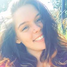 Lacy Dodson (@Ldods002)