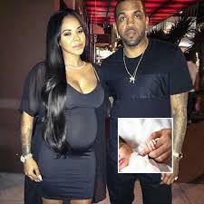 Shout to @royceda59 @musiqsoulchild & @stylesp supporting the course of the inevitable available… Rapper Lloyd Banks Shares First Photo Of Newborn Daughter Christina Ryann Lloyde