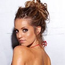 Amanda Priddle's Instagram, Twitter & Facebook