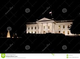 La maison blanche) ist der titel eines gemäldes von vincent van gogh. Das Weisse Haus In Der Nacht Stockbild Bild Von Leitprogramm Politik 16732103
