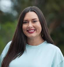 Kelli Cannon's Instagram, Twitter & Facebook