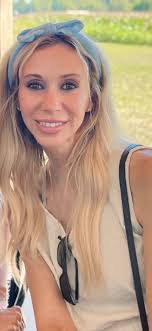 Kerrie Watson's Instagram, Twitter & Facebook