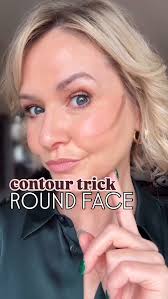 Sonya MacDonald /Over 40 Makeup/Skin