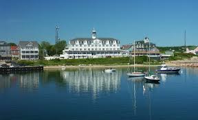 We didn't know about this until we saw others walking and driving across the bay! Hotel On Block Island Ri