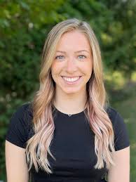 The Rock School is thrilled to welcome Brenna Westcott as one of our  Physical Therapists! Brenna is a Doctor of Physical Therapy with a passion  in dance and performing arts rehabilitation. She