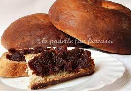 Fantastica ricetta di ciambella al mosto. Ciambelle Di Mosto Marchigiane Li Corolli De La Vergara