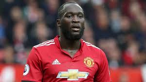 Anderlecht forveti romelu lukaku'nun menajeri, chelsea'ye transferin uzak bir ihtimal olduğunu ve oyuncunun iki hafta içinde brüksel'de sezon şu anki durumda lukaku anderlecht ile 24 haziran'da antremanlara başlayacak, şeklinde konuştu. Manchester United Striker Romelu Lukaku Training With Anderlecht As He Holds Out For Summer Exit Sportslens Com