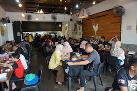 Crg or chicken rice guys is a muslim operated restaurant in seksyen 7, shah alam. Nak Makan Nasi Ayam Sedap Pergi Ke Crg Chicken Rice Guys Seksyen 7 Shah Alam