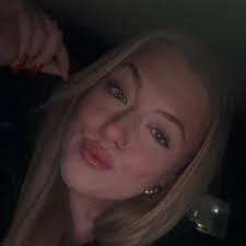 Olivia Goode and Trenton Freeman's Wedding Website