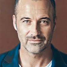 Phil McRae (@McRaePhil)