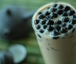 Nah selain dicampur dengan susu, kali ini teh juga telah dikreasikan dengan olahan susu lainnya, yaitu keju. Cara Cara Nak Buat Bubble Pearl Secara Homemade Halal Bersih Lebih Puas Makan Rasa Bubble Tea Tea Recipes Bubble Tea Recipe