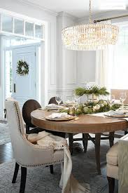 Traditional dining room lighting ideas. How To Create A Christmas Table With Fresh Greenery Citrineliving Dinner Tables Furniture Modern Dining Room Casual Dining Rooms