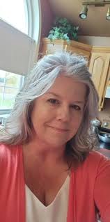 A huge thank you goes out to Kylie Zummach for the beautiful photos of our  Sisters for Life 2024 Ladies Christmas Gala "Putting