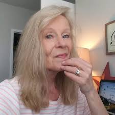 debbiedamronwrites (@debbiedamron) • Instagram photos and videos